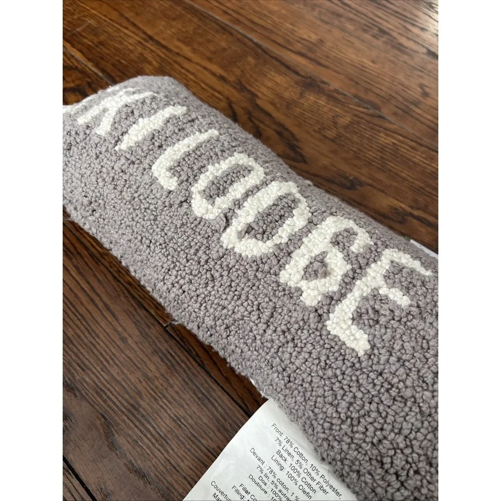 Storehouse Hooked Pillow 